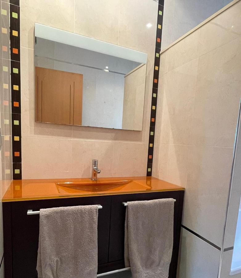 Apartamento D'As Baladas O Grove Ngoại thất bức ảnh